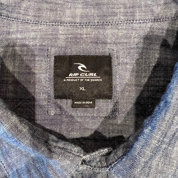 Rip Curl Men’s Short Sleeve Button Down - Picture 7 of 10
